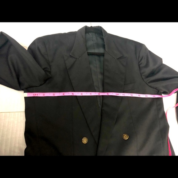 Men’s Double Breast Buttons Black Coat🧥 - Picture 6 of 8